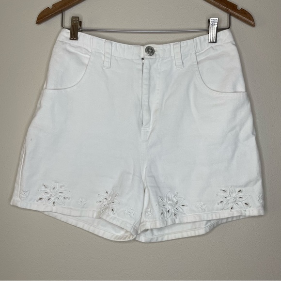L.A. Blues White Embroidered Women's Shorts - Picture 1 of 6